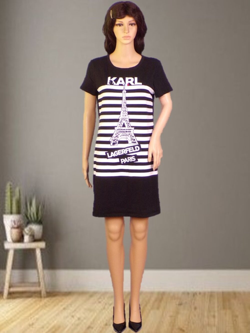 KARL LAGERFELD PARIS size S black/white short-sleeve sheath dress cotton/spandex